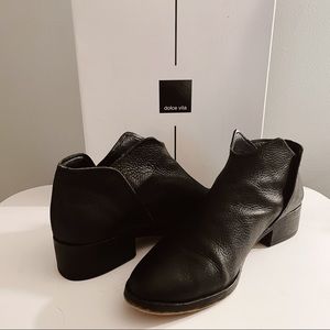 Dolce Vita Trist Booties in Black